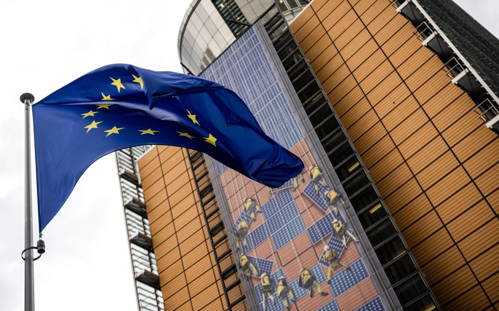 „EU-diplomaten kwalificeren religie met name als een obstakel voor een liberaal mensenrechtenbeleid en als een van de hoofdredenen voor internationale conflicten.” Foto: exterieur van het Berlaymontgebouw in Brussel, het hoofdkwartier van de Europese Commissie. beeld ANP, Rob Engelaar