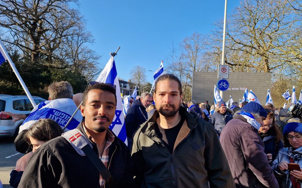 David Nagash (l.) en Nadav Sivan, die maandag nog in Gaza vochten. beeld RD