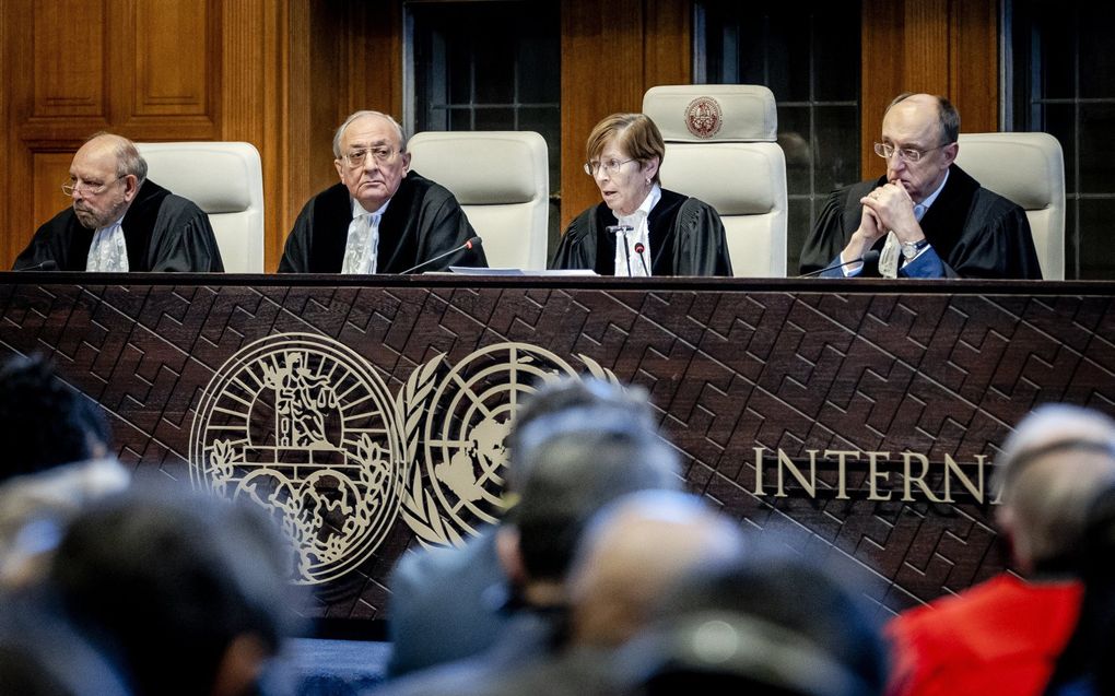 „De aanklacht van Zuid-Afrika tegen Israël bij het Hof in Den Haag kan gezien worden als een strategische zet van het land, omdat het eerder voor het oog van de wereld te kijk stond door zijn weigering om Rusland te veroordelen voor de inval in Oekraïne.” beeld ANP, Remko de Waal