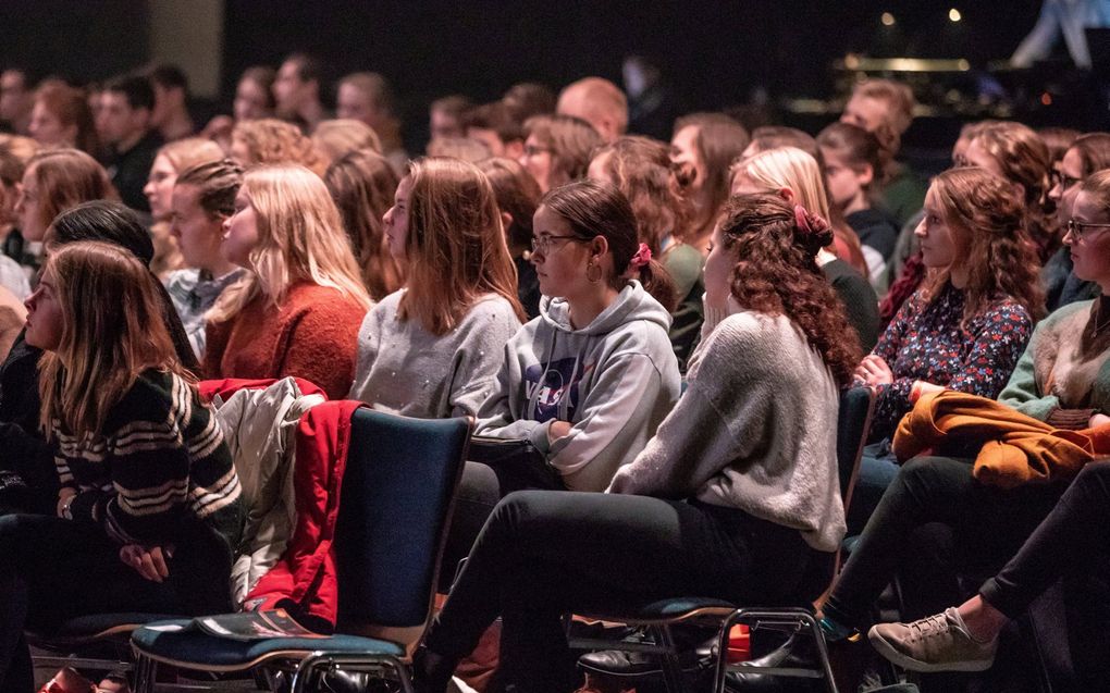 Bezoekers van een conferentie van de HGJB in 2019. beeld Huisman Media