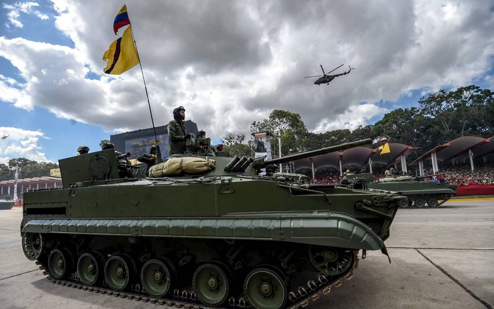 Tank van Russische makelij tijdens een parade in de Venezolaanse hoofdstad Caracas, februari 2017. beeld AFP, Juan Barreto