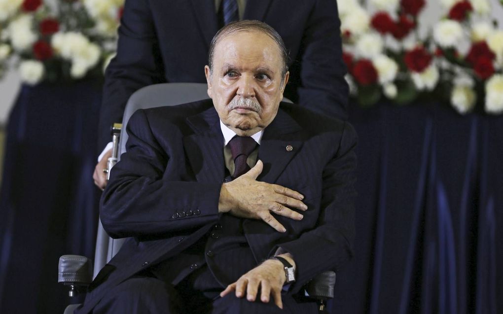 Bouteflika, bij de aanvaarding van zijn vierde mandaat in 2014. beeld EPA, Mohamed Messara