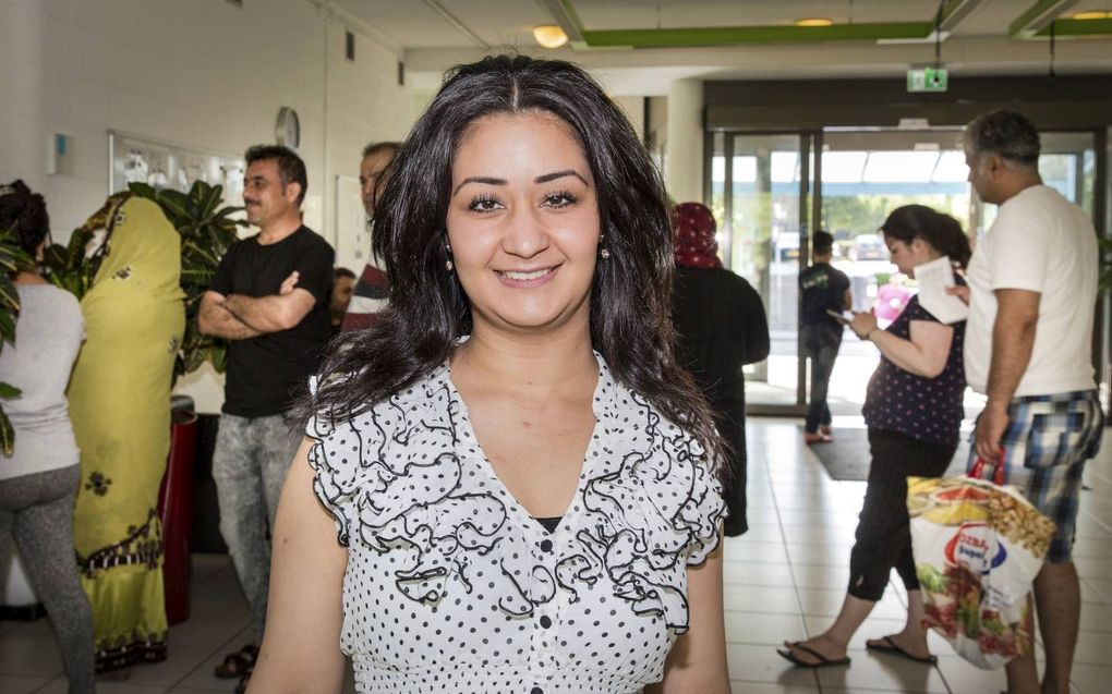 COA-medewerker Nuriyah Fakhri. beeld RD, Henk Visscher
