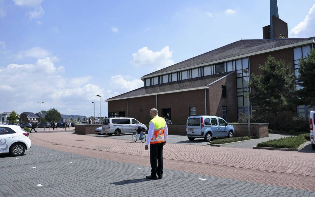 De Veluwse zendingsmiddag, gehouden in de Adullamkerk te Barneveld-Zuid, werd bezocht door ongeveer 1300 bezoekers. beeld RD