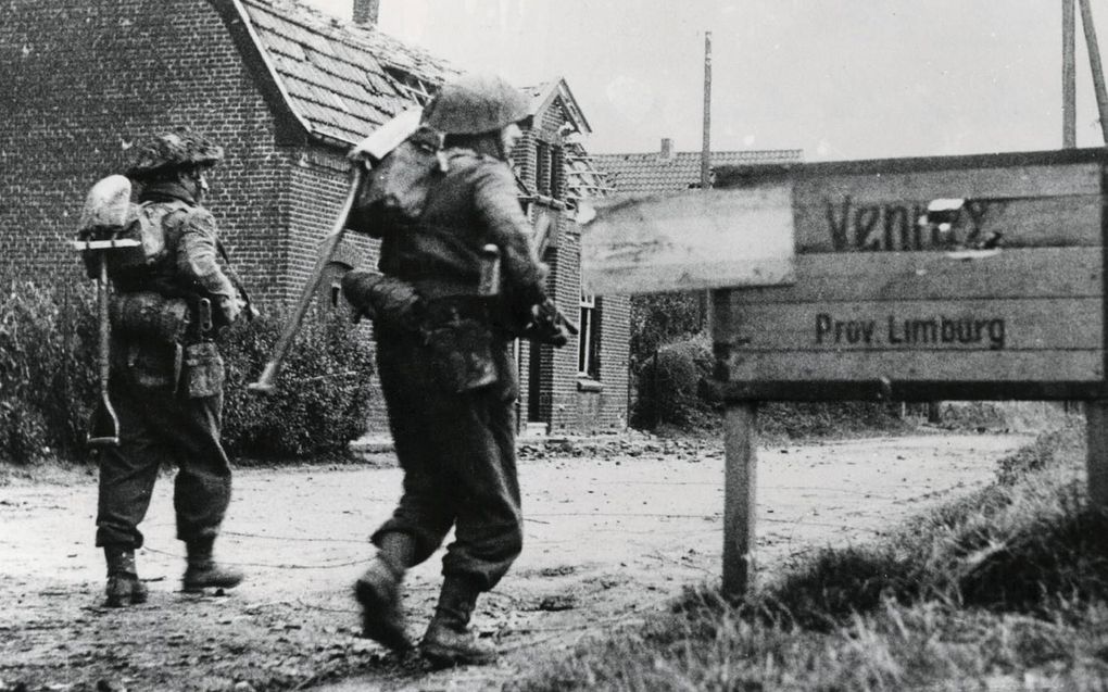 Bevrijders in opmars. Brabant en Limburg werden 75 jaar geleden stukje bij beetje op de bezetter veroverd, soms ten koste van grote verliezen. beeld NIMH