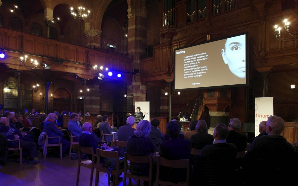 Het nationaal religiedebat trok 120 bezoekers. beeld ForumC