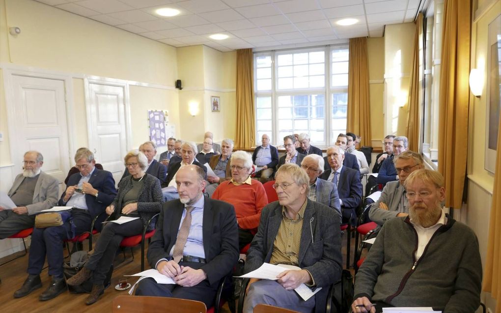 De winterbijeenkomst van de Vereniging voor Nederlandse Kerkgeschiedenis (VNK), die maandag werd gehouden in Utrecht, trok ongeveer dertig belangstellenden. beeld RD