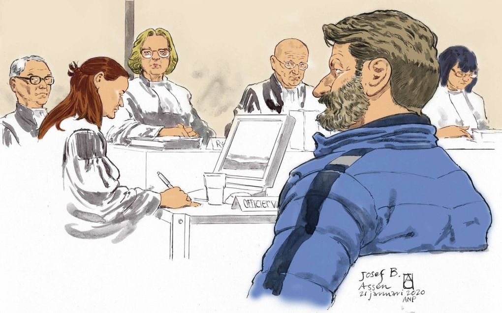 Klusjesman Josef B. (rechts) sprak dinsdag tijdens de behandeling van de zaak-Ruinerwold over een heksenjacht. beeld ANP, Aloys Oosterwijk