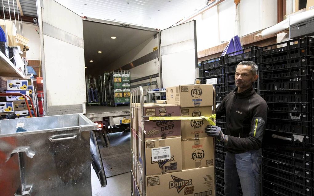 Het zijn drukke tijden voor vrachtwagenchauffeurs. Veel vaker dan gebruikelijk moeten supermarkten vanwege de coronacrisis worden bevoorraad. Transportkoepel TLN beklaagde zich er vrijdag over dat truckers wc’s niet in mogen, omdat er vrees heerst dat ze 