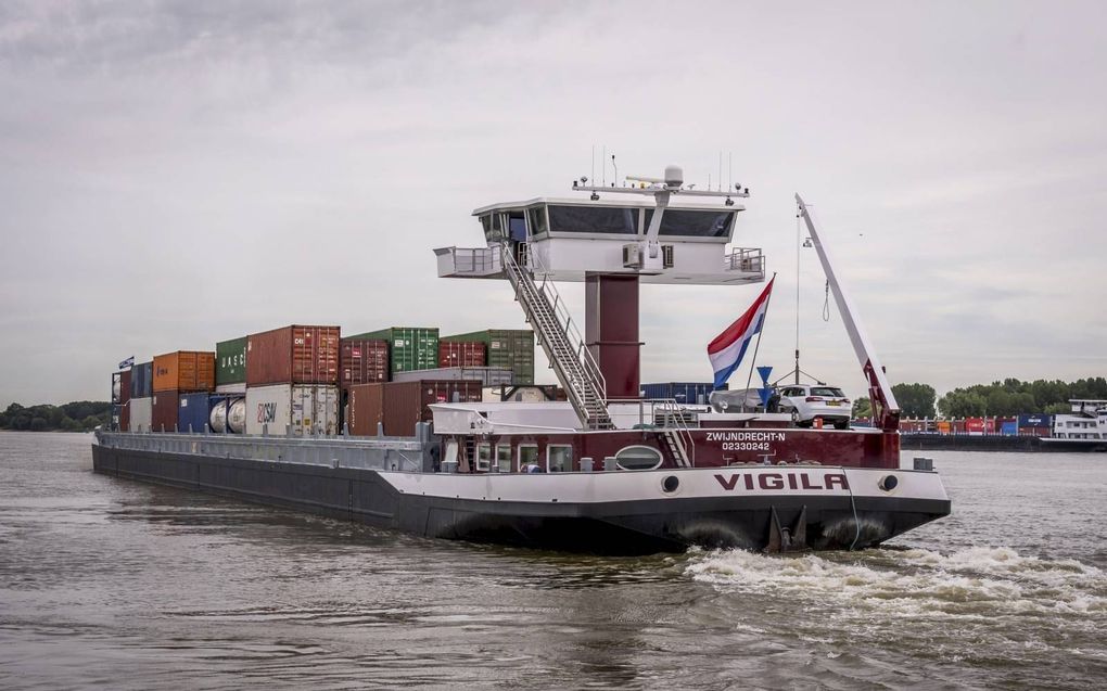 Volgens Dominic Schrijer, voorzitter van BLN-Schuttevaer, wordt de rol van de binnenvaart op logistiekgebied steeds belangrijker. beeld ANP, Lex van Lieshout