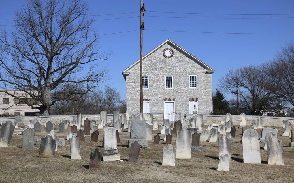 De Peace Church in Hampden, in de Amerikaanse staat Pennsylvania, is een eenvoudig kalkstenen gebouw.  beeld Riekelt Pasterkamp