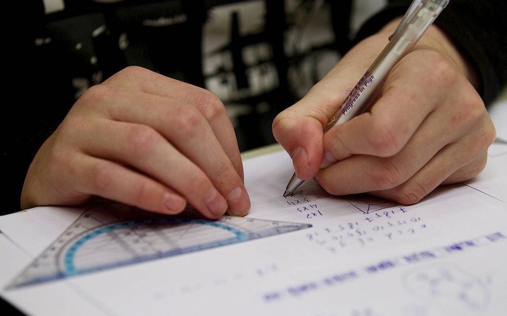 De centrale rekentoets in het voortgezet onderwijs wordt definitief geschrapt. beeld ANP, Jerry Lampen