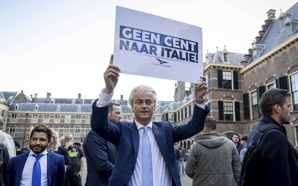 DEN HAAG. PVV-leider Geert Wilders demonstreerde vorige week bij het bezoek van de Italiaanse premier Conte aan Den Haag.  beeld ANP, Sem van der Wal