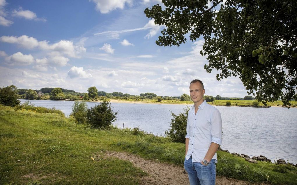 Wim Versluis: „Wat mij troost, is dat God er bij is geweest, die 18e juli in het jaar 2000.” beeld RD, Henk Visscher