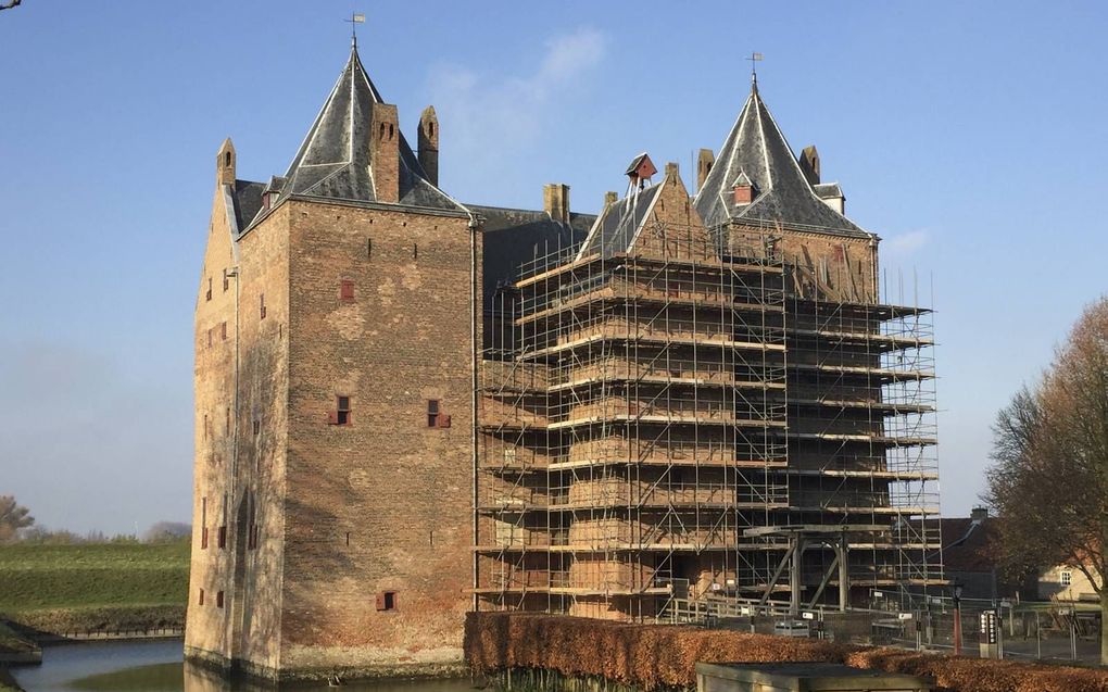 Slot Loevestein in Poederoijen onderging een opknapbeurt. beeld André Bijl