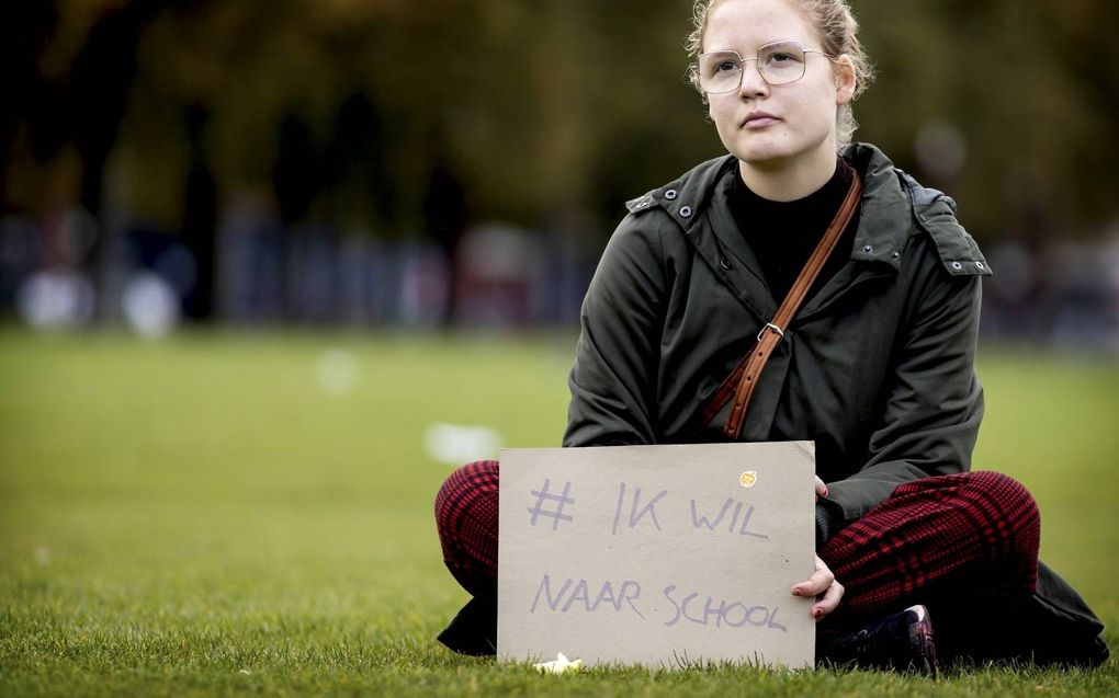 Studenten demonstreerden vorige maand voor meer onderwijs op locatie. Studentenpsychologen maken zich zorgen om het welzijn van jongeren die grotendeels of zelfs helemaal vanuit huis de lessen volgen. beeld ANP, Koen van Weel