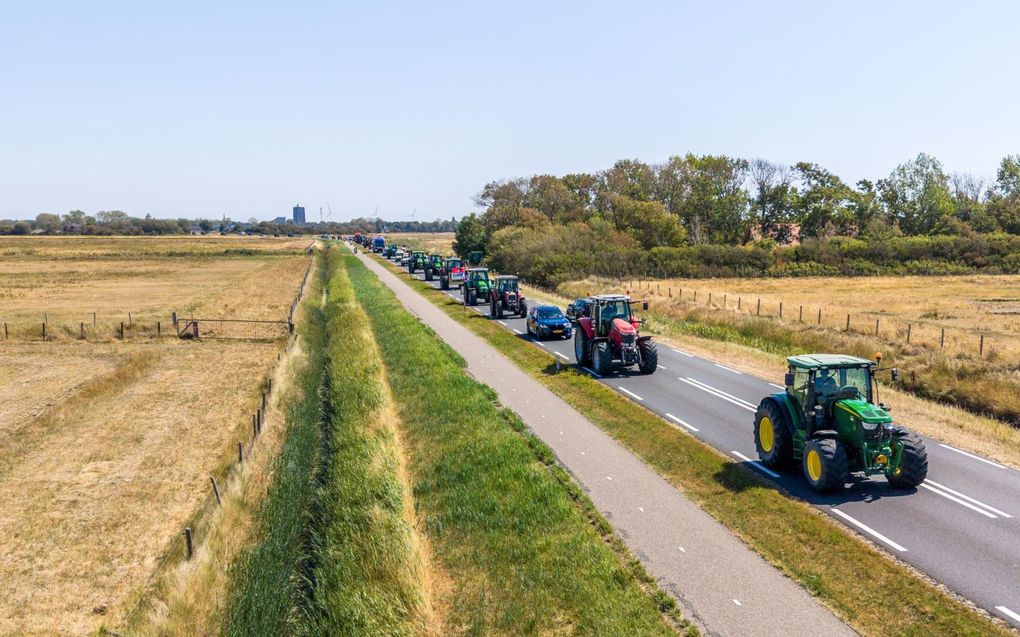Kabinet tegen boeren na ongeval: Demonstreer niet op snelwegen • Boerenprotest 's-Hertogenbosch loop