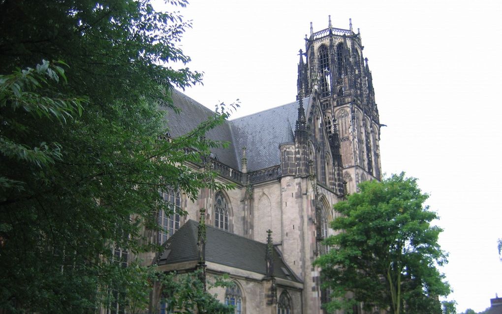 In Duisburg wordt de komende weken de synode van Duisburg van 1610 herdacht. De synode vond 400 jaar geleden in de Salvatorkerk in Duisburg plaats. In deze kerk is op 31 juli een herdenkingsdienst gehouden voor de 21 slachtoffers die werden doodgedrukt in