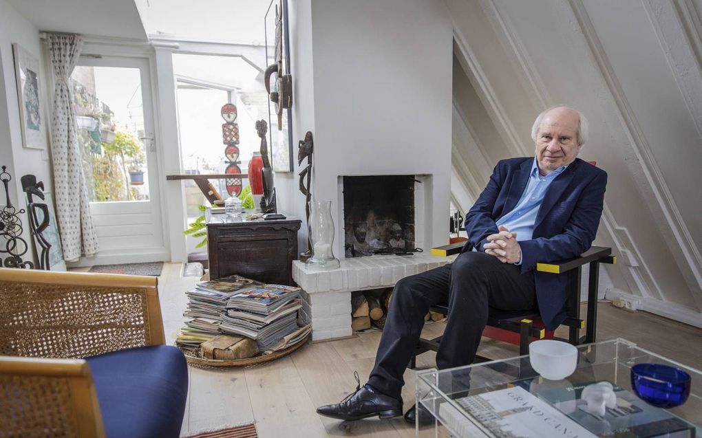 Jan Brokken heeft heimwee naar zijn ongekende moeder