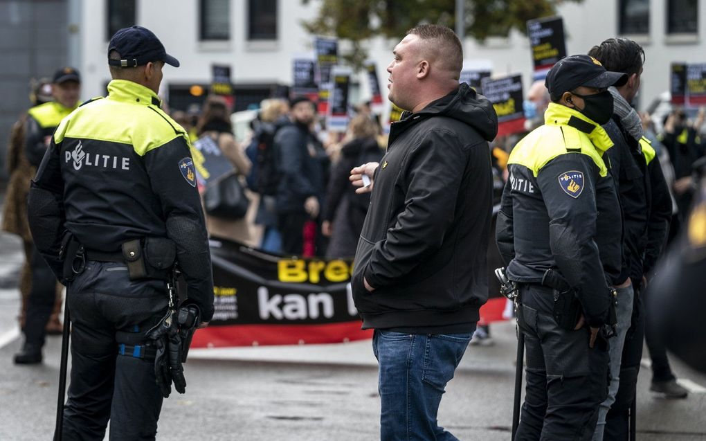 Rechtbank Berispt OM Om Discriminatie Politie Bij Arrestatie