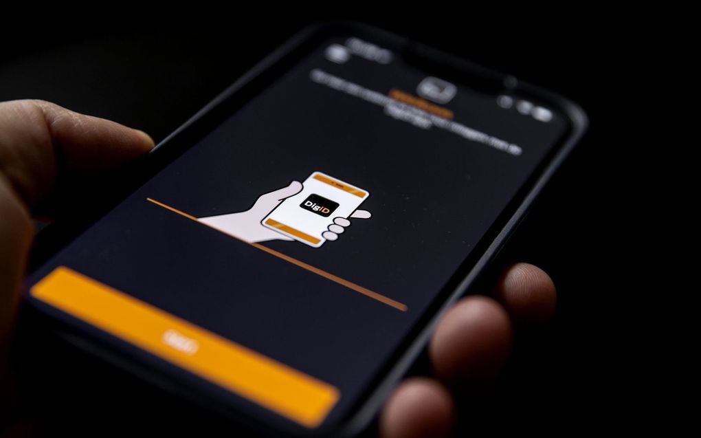 Rekenkamer: inloggen bij overheid steeds moeilijker voor digibeet