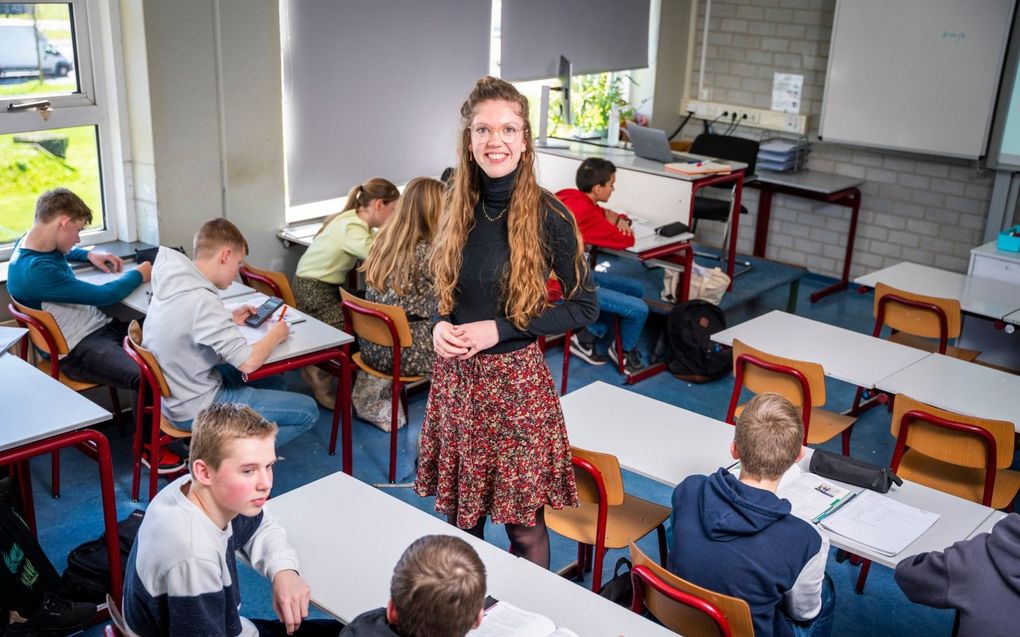 Meer zijinstromers voor de klas: „Zonder begeleiding ga je kopje-onder”