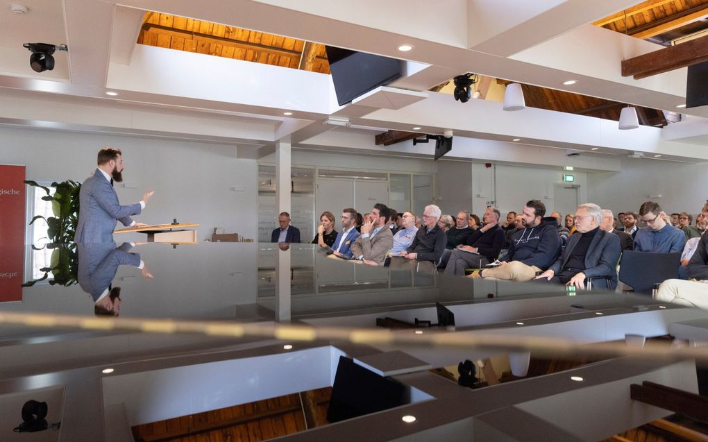 Prof. Rik Peels: Geloof in één God geen voedingsbodem voor fundamentalisme