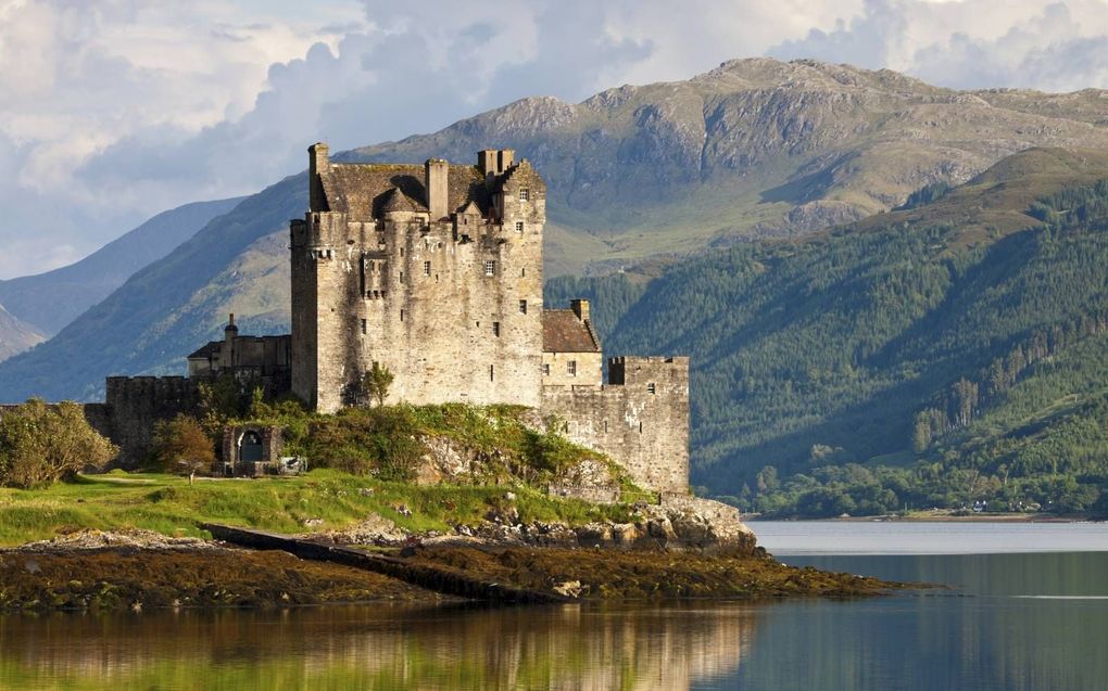 Eilean Donan is een van de mooiste kastelen van Schotland. Kasteel schotland, Schotland