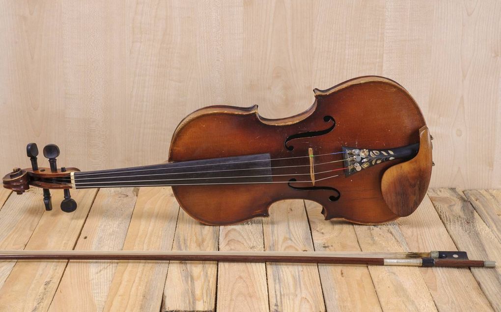 Philipp Blom beschrijft zoektocht naar herkomst viool
