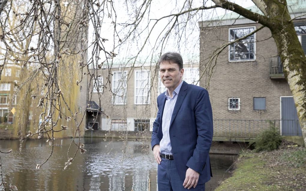 Ds Van Loon Rotterdam Ds. C. M. van Loon: Heb oog voor lente in de kerk
