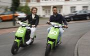 De elektrische deelscooter rukt op het straatbeeld. beeld GO Sharing