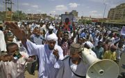 Sudanese moslims protesteerden vorig jaar tegen het schrappen van de sharia uit de grondwet. beeld AFP, Ashraf Shazly