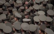 Noord-Koreaanse militairen tijdens een parade in de hoofdstad Pyongyang. beeld AFP, Ed Jones