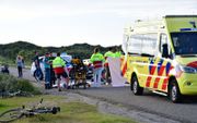 Oud-minister Sander Dekker (Rechtsbescherming) is gewond geraakt doordat hij van zijn racefiets viel in het duingebied bij Monster. beeld ANP VRPress