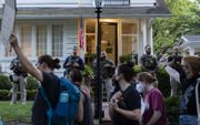 Protest van pro-choicebetogers bij het huis van de conservatieve opperrechter Brett Kavanaugh, woensdag. beeld AFP, Anna Moneymaker