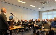 Prof. Matthias houdt in Veenendaal voor SSNR lezing over Philip Spener, beeld Roelof Bisschop