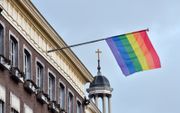 Regenboogvlag op stadskantoor Breda, beeld Erald van der Aa