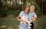 Christina Mol met haar twee kinderen. beeld Jolanda Weerheim