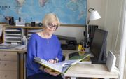 De 73-jarige Gerda Krediet startte een eigen bedrijf toen ze met pensioen ging. „Nergens lees ik in de Bijbel over stoppen met werken op een bepaalde leeftijd.”  beeld RD, Anton Dommerholt