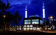 De afgelopen decennia hebben moslims vaak medewerking gekregen bij de bouw van moskeeën.  beeld ANP, Robin van Lonkhuijsen