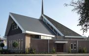 Woensdag vergadert de synode van de Oud Gereformeerde Gemeenten in Nederland in Barneveld. Hier werd dinsdag een bidstond gehouden. beeld RD