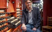 Musicus Marco den Toom jubileert als organist: „Ik deed heel veel omdat anderen vonden dat het zo moest. Dat heb ik gelukkig helemaal losgelaten.” beeld Sjaak Verboom