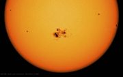 Vlekken op de zon wijzen op het begin van een nieuwe elfjarige zonnecyclus. beeld NASA
