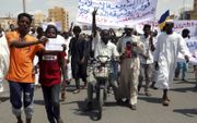 Sudanese demonstranten protesteerden eind vorige week in Khartoem tegen de recente wetswijzigingen. beeld EPA, Mohammed Abu Obaid