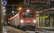 Nachttrein op het station van Gries am Brenner, op de grens met Oostenrijk en Italië, februari 2020. beeld AFP, Johann Groder