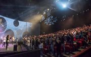 Bijeenkomst van de Amsterdamse Hillsongkerk.  beeld radiate-av.nl