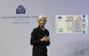 Op vragen aan de ECB over de schadelijke bijwerkingen van het huidige monetaire beleid voor spaarders en pensioenfondsen zei voorzitter Christine Lagarde dat zij daar niets aan kon doen. beeld AFP, Daniel Roland