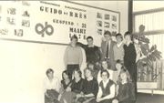 Leerlingen van de Guido de Bres bij de opening van het nieuwe schoolgebouw in 1978. beeld Wartburg College