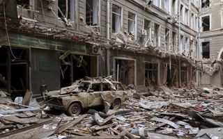Charkiv na een Russische aanval. beeld EPA, Sergey Kozlov