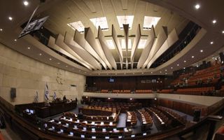 Start van een zitting in de Knesset. beeld AFP, Ahmad Gharabli